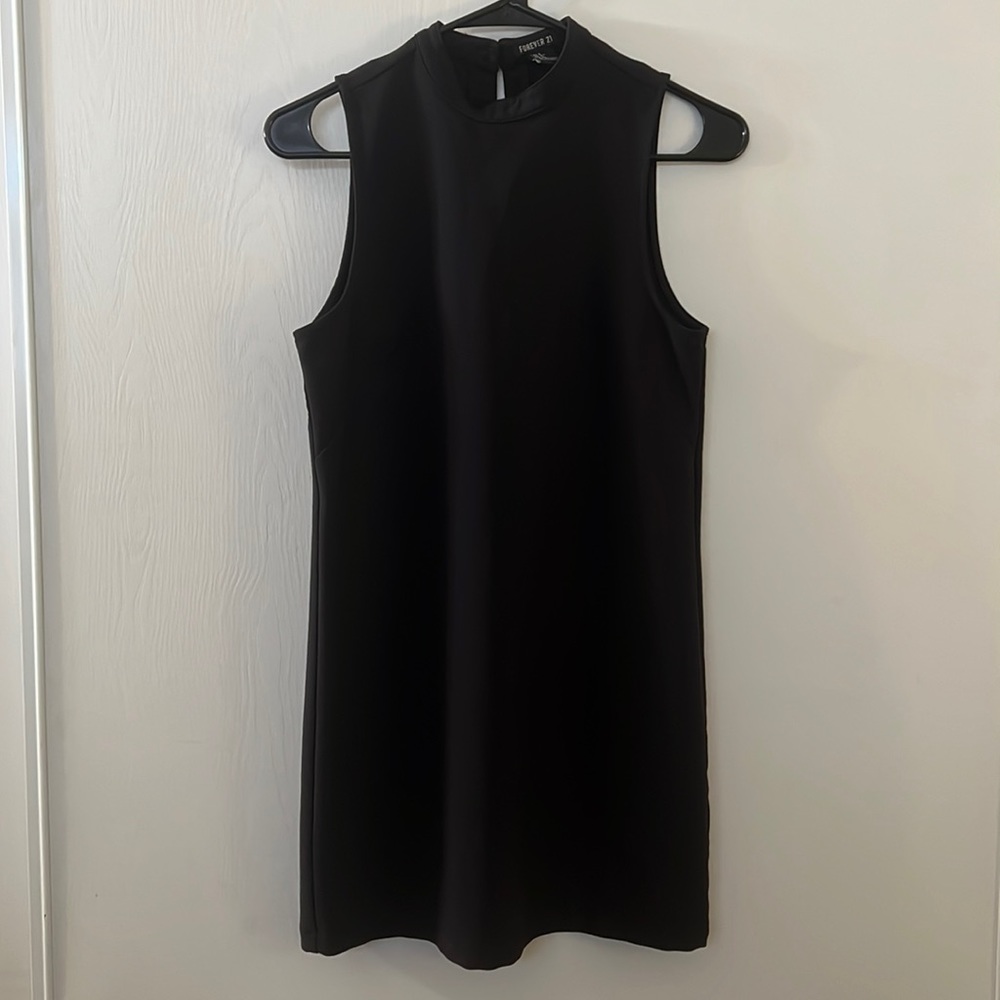 Sleeveless dress size S F21